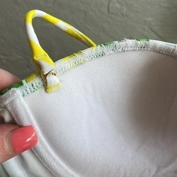 Victoria’s Secret Ruffle Bikini Top - Picture 5 of 5